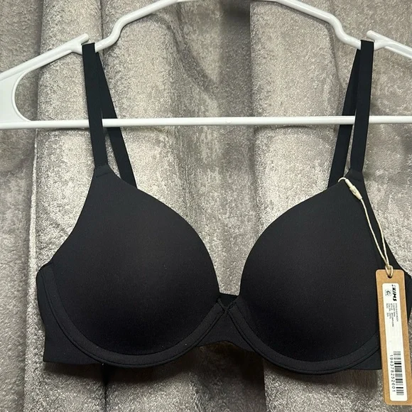 SKIMS fits everybody t shirt bra size 32A - Picture 3 of 8